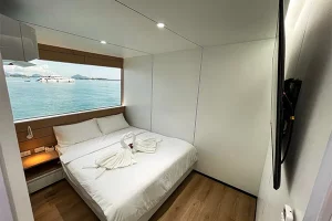 Amazing Phuket Adventures - Liveaboards MV Jovanna - Master Upper Deck