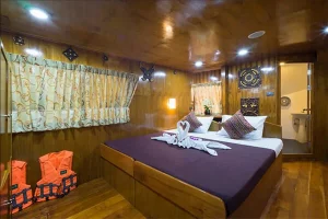 Amazing Phuket Adventures - Liveaboards Sawasdee Fasai - Master